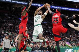 赛季前的战 赛季前的战